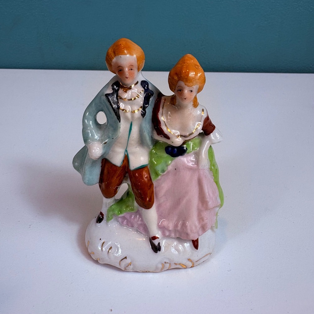 Vintage Porcelain Couple Figurine Occupied Japan Romantic Dancer‎ Statue